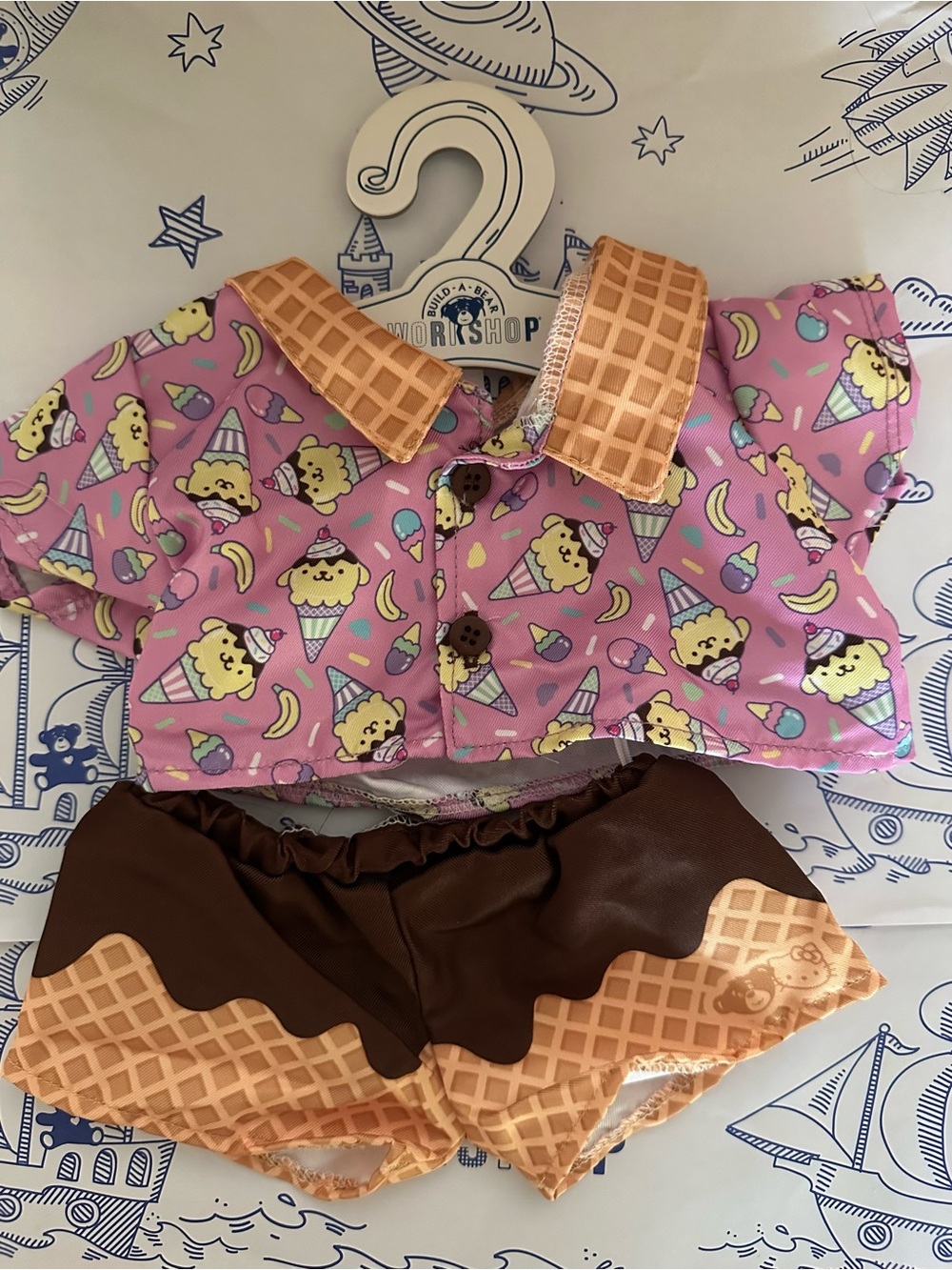 Pompompurin Banana Split sanrio build a bear store exclusive
